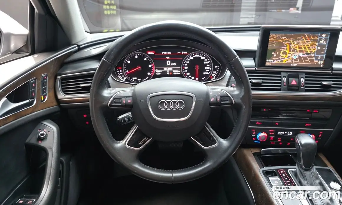Audi A6 2015 2.0 автомат (гидро), фото 13