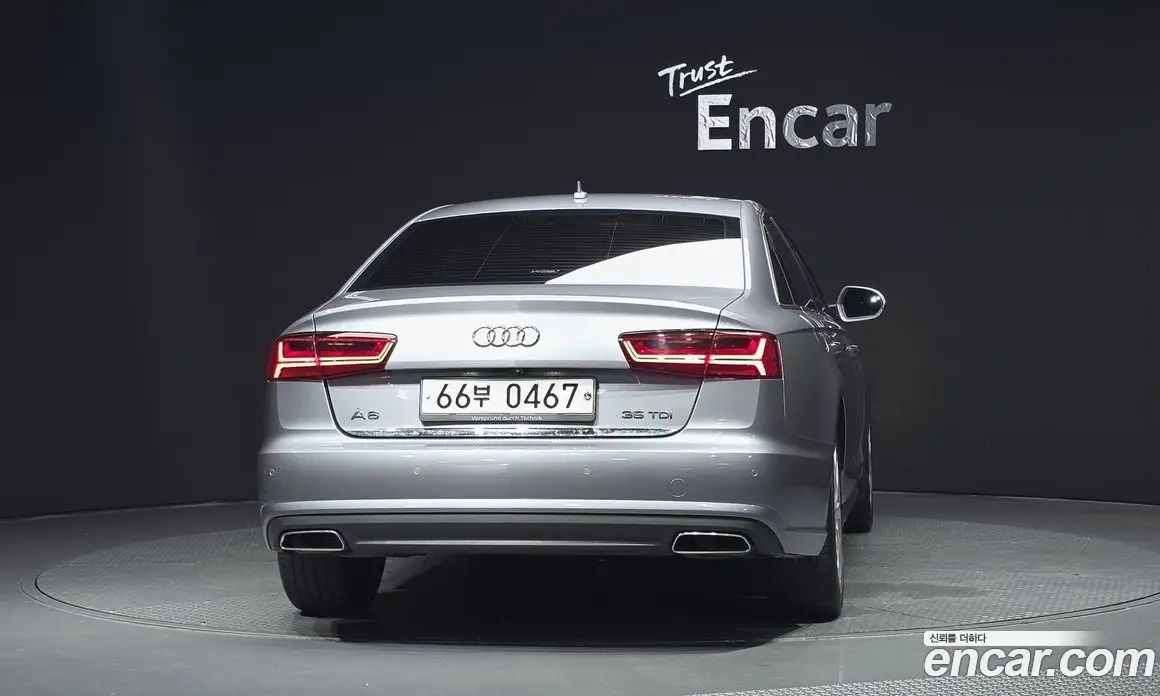 Audi A6 2015 2.0 автомат (гидро), фото 4