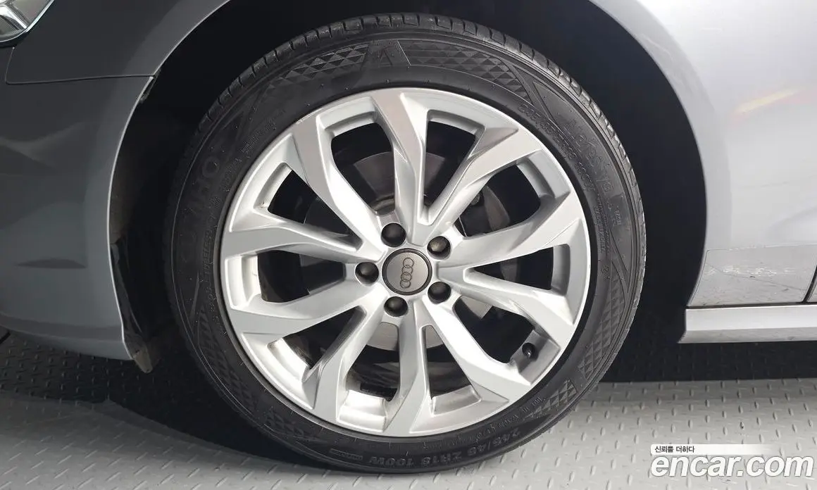 Audi A6 2015 2.0 автомат (гидро), фото 5