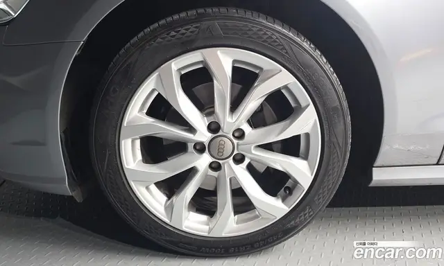 Audi A6 2015 2.0 автомат (гидро), миниатюра 5