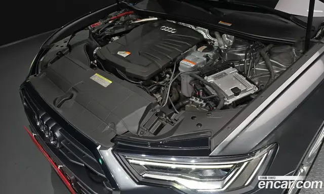Audi A6 2020 2.0 автомат (гидро), миниатюра 6