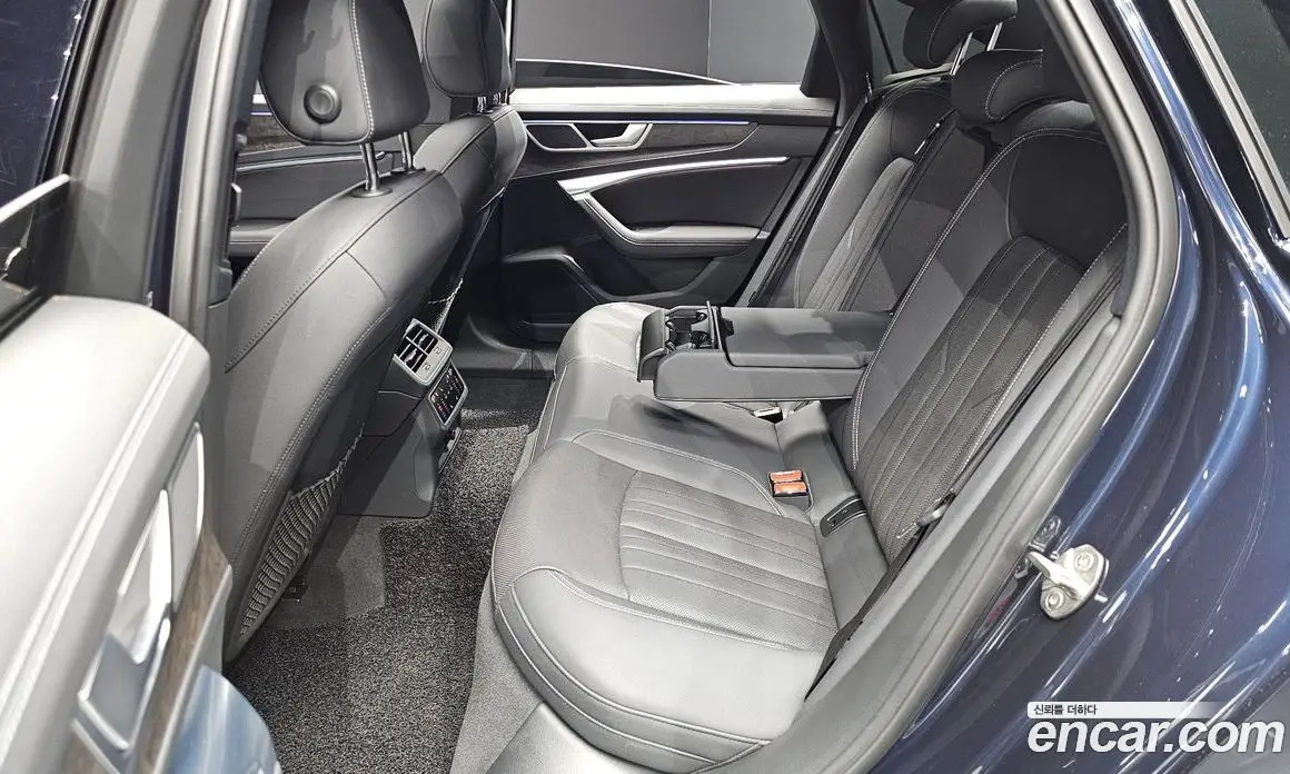Audi A6 2021 3.0 автомат (гидро), фото 11
