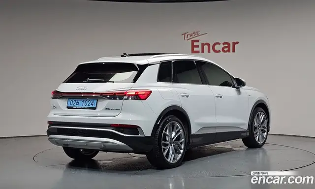 Audi Q4 e-tron 2025 0.2 автомат (гидро), миниатюра 2