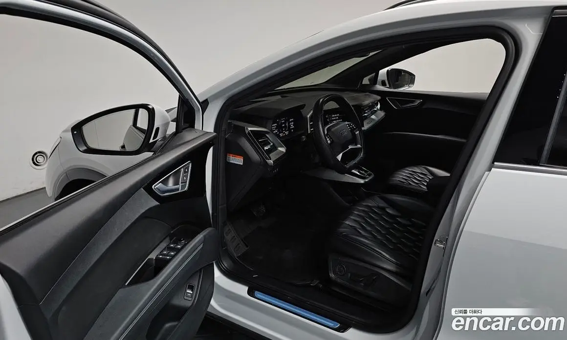 Audi Q4 e-tron 2025 0.2 автомат (гидро), фото 10