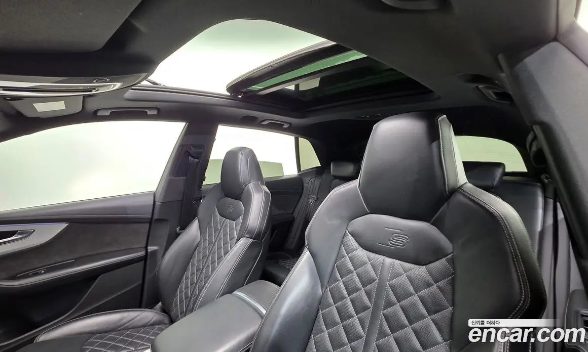Audi Q8 2021 3.0 автомат (гидро), фото 12