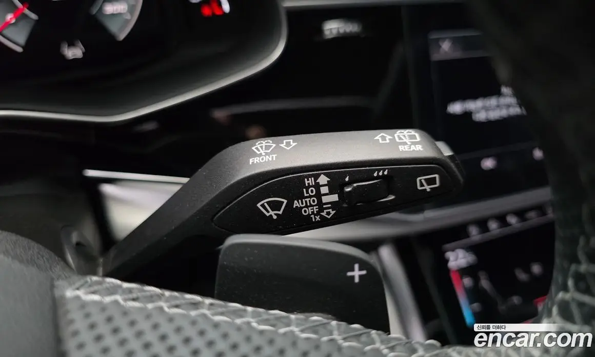 Audi Q8 2021 3.0 автомат (гидро), фото 27
