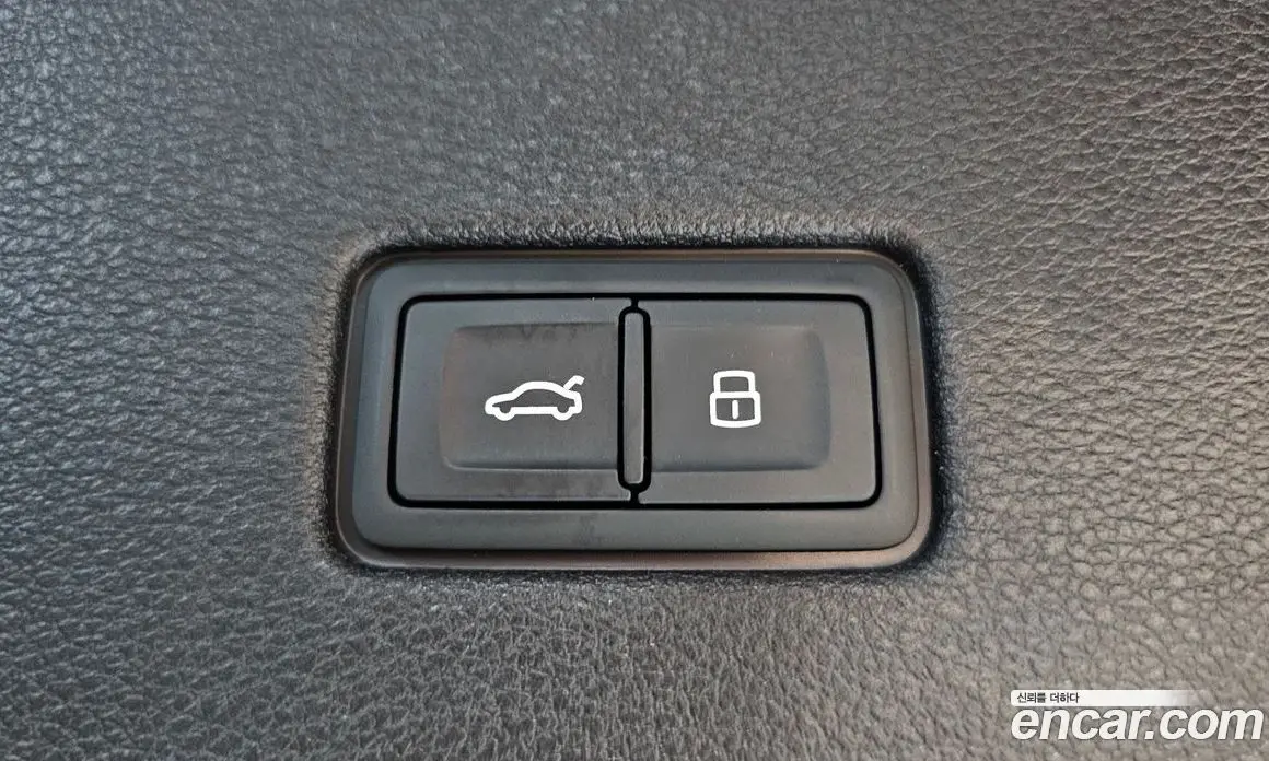 Audi Q8 2021 3.0 автомат (гидро), фото 30
