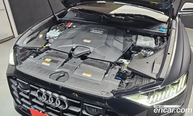 Audi Q8 2021 3.0 автомат (гидро), миниатюра 6
