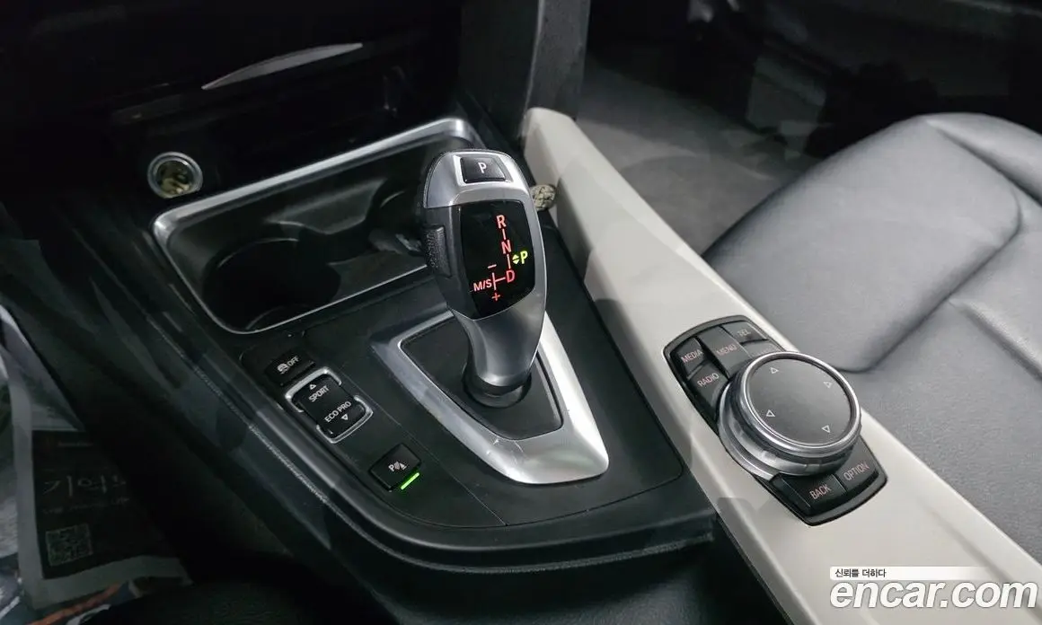 BMW 3 серия 2015 2.0 автомат (гидро), фото 9