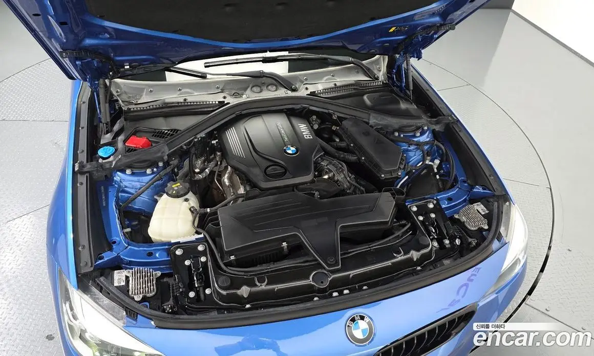 BMW 3 серия 2020 2.0 автомат (гидро), фото 6