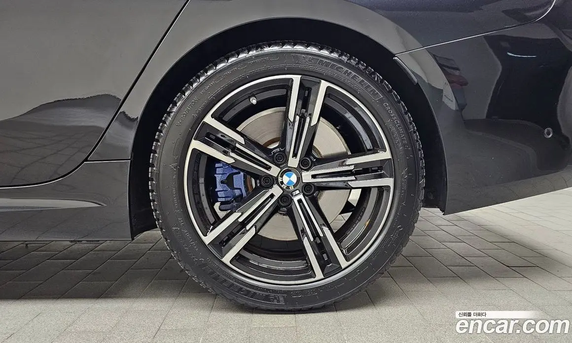 BMW 3 серия 2025 2.0 автомат (гидро), фото 7