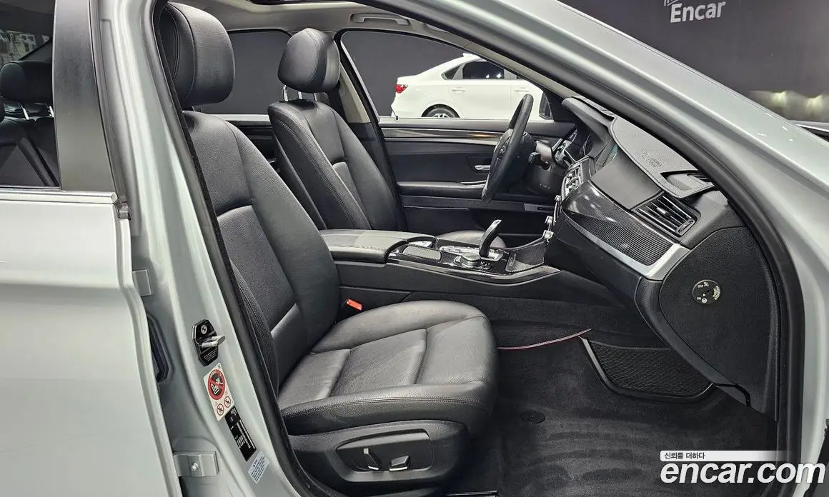 BMW 5 серия 2015 2.0 автомат (гидро), фото 12