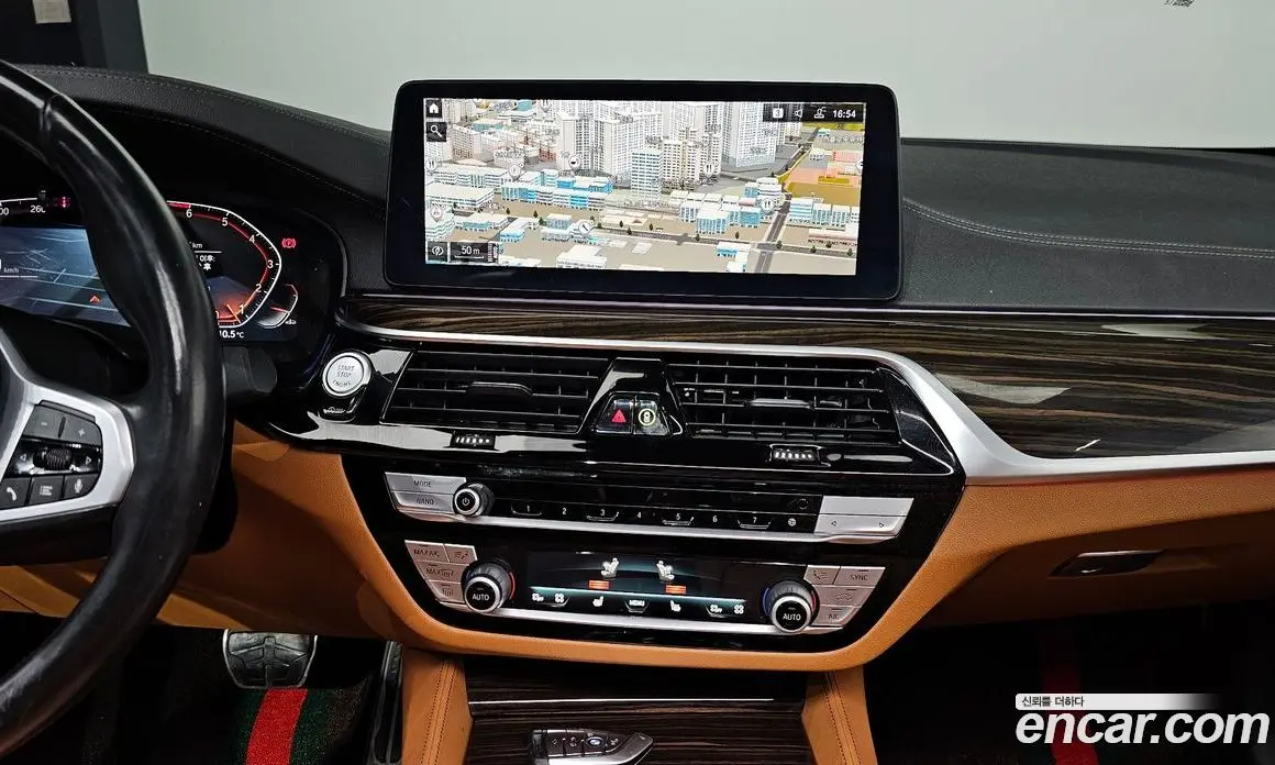 BMW 5 серия 2021 2.0 автомат (гидро), фото 16