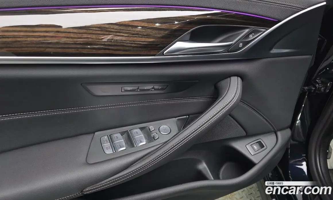 BMW 5 серия 2022 2.0 автомат (гидро), фото 28