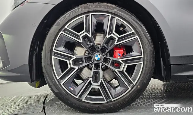 BMW 5 серия 2025 2.0 автомат (гидро), миниатюра 5