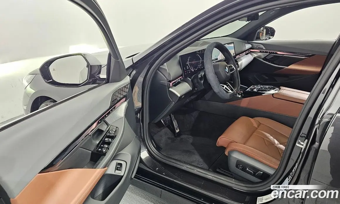 BMW 5 серия 2025 2.0 автомат (гидро), фото 10