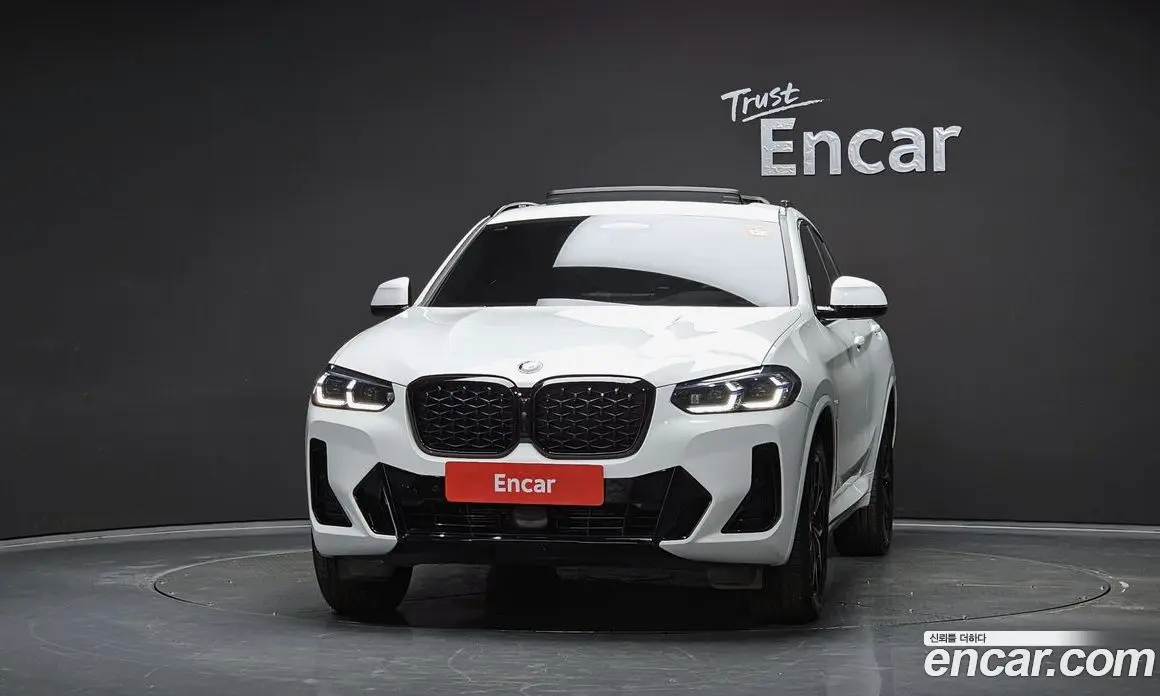 BMW X4 2023 2.0 автомат (гидро), фото 3