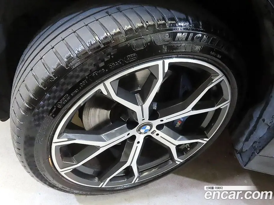 BMW X6 2021 3.0 автомат (гидро), фото 20