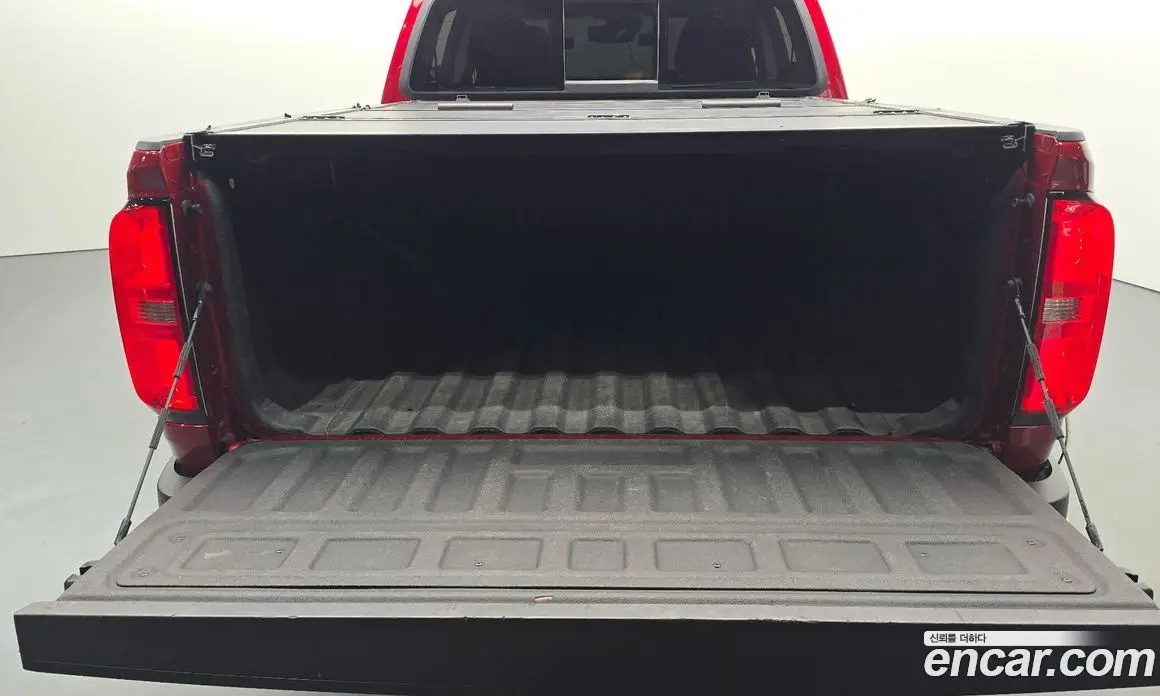 Chevrolet Colorado 2022 3.6 автомат (гидро), фото 25