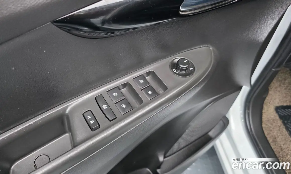 Chevrolet Spark 2022 1.0 автомат (гидро), фото 26