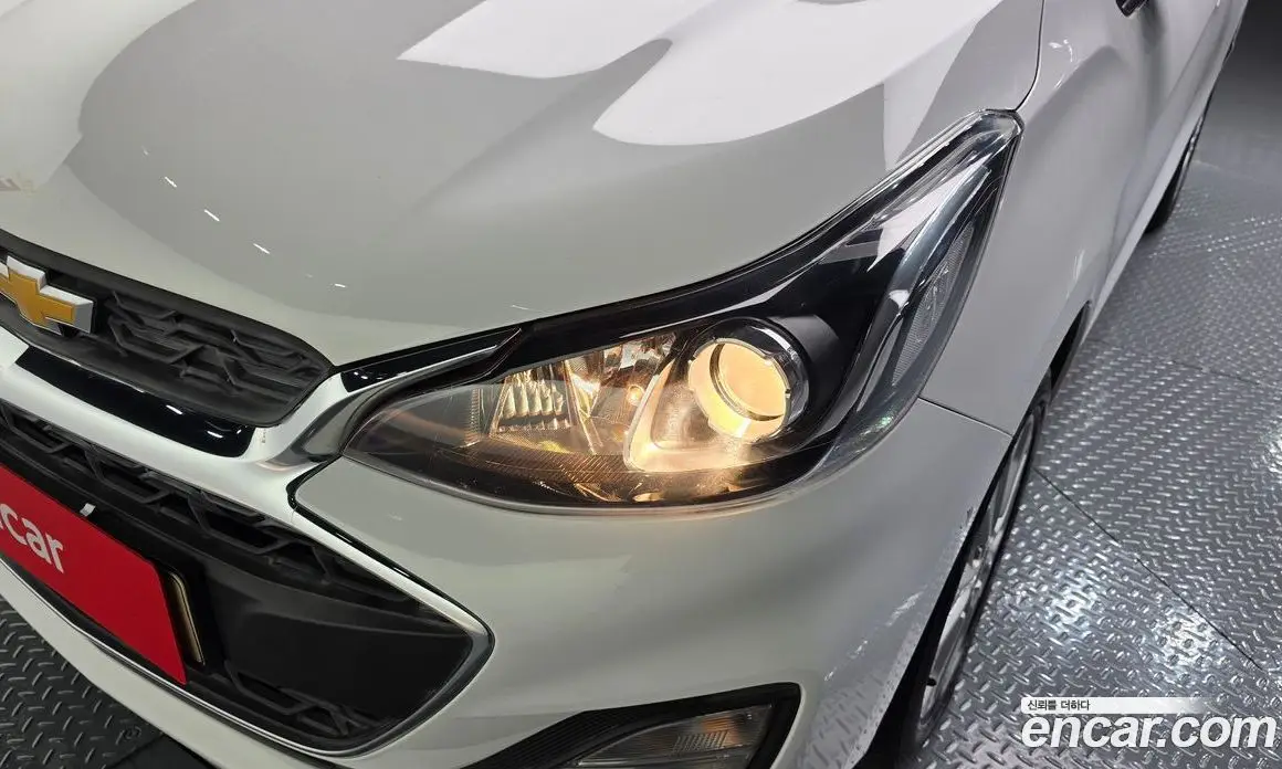 Chevrolet Spark 2022 1.0 автомат (гидро), фото 8
