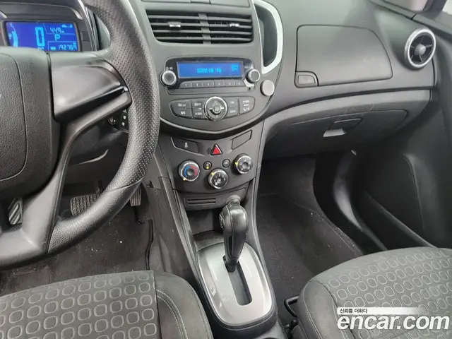 Chevrolet Trax 2015 1.4 автомат (гидро), миниатюра 7