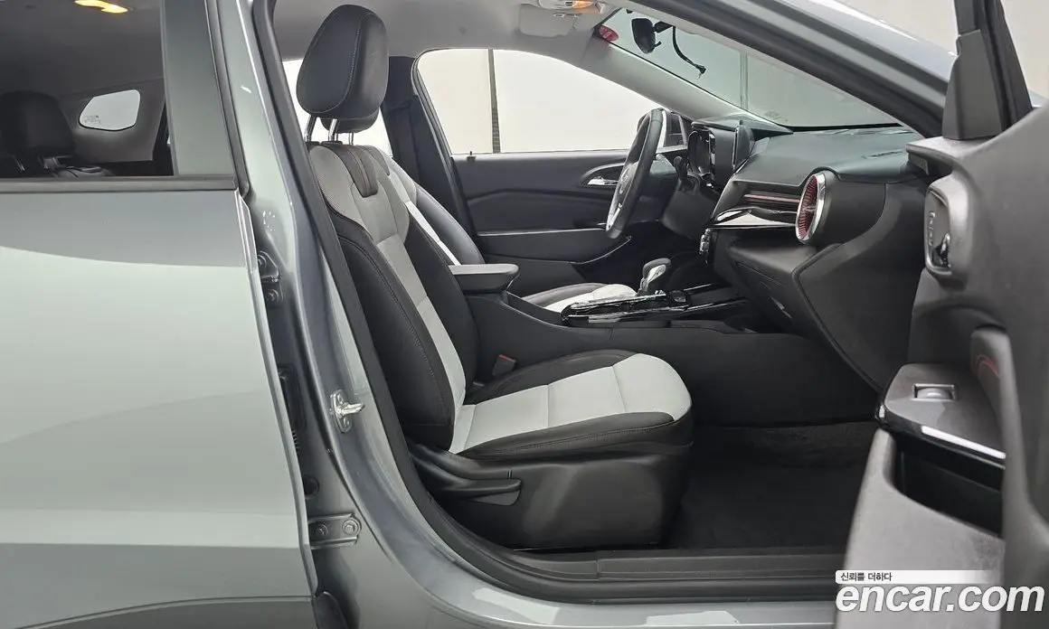 Chevrolet Trax 2024 1.2 автомат (гидро), фото 11