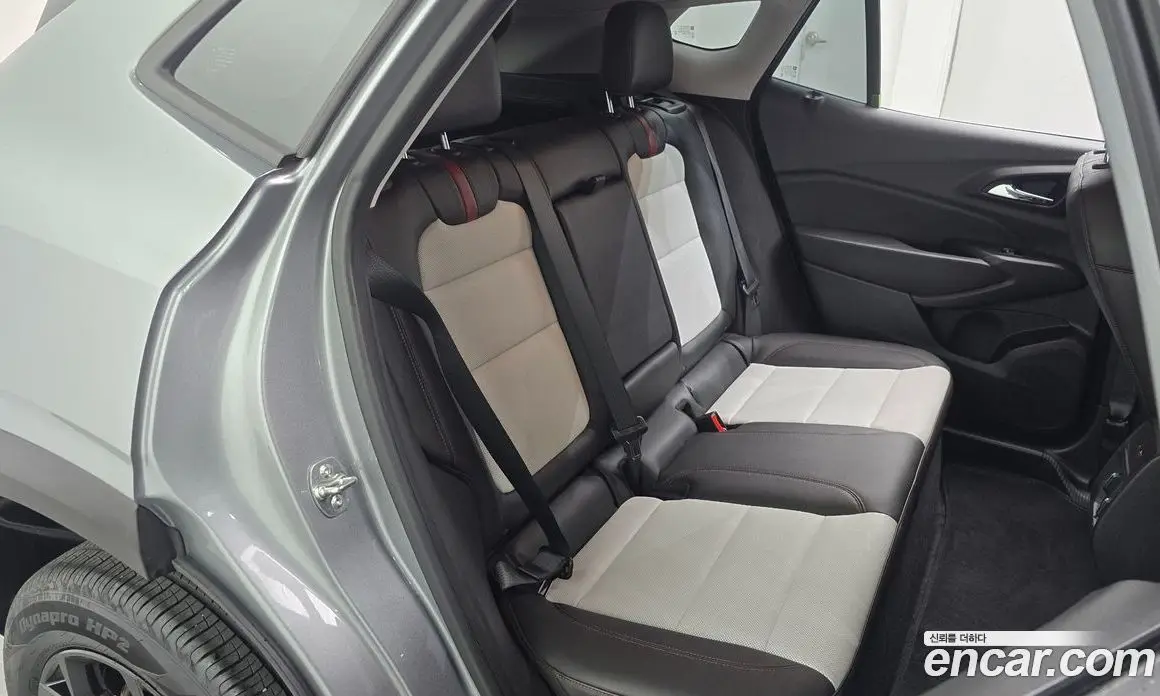 Chevrolet Trax 2024 1.2 автомат (гидро), фото 12