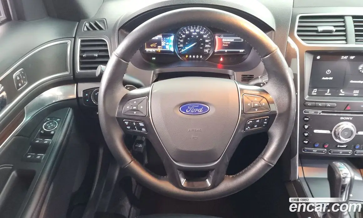 Ford Explorer 2017 2.3 автомат (гидро), фото 12