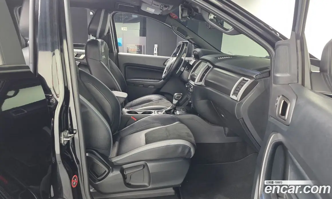 Ford Ranger 2022 2.0 автомат (гидро), фото 16