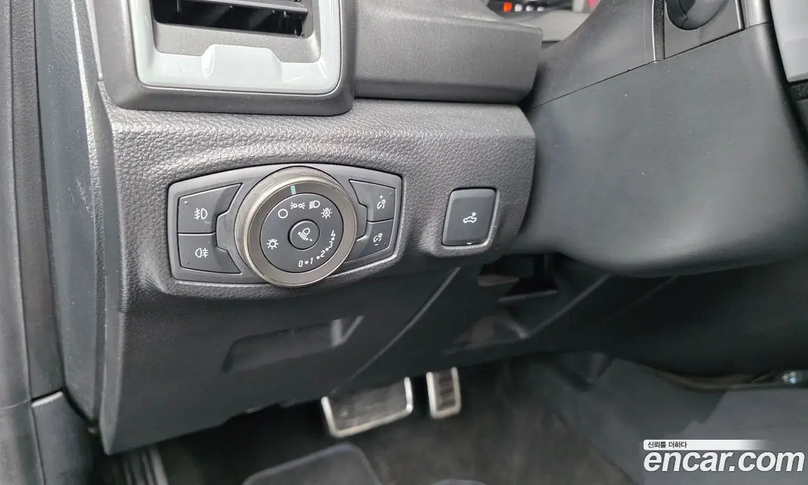 Ford Ranger 2022 2.0 автомат (гидро), фото 23
