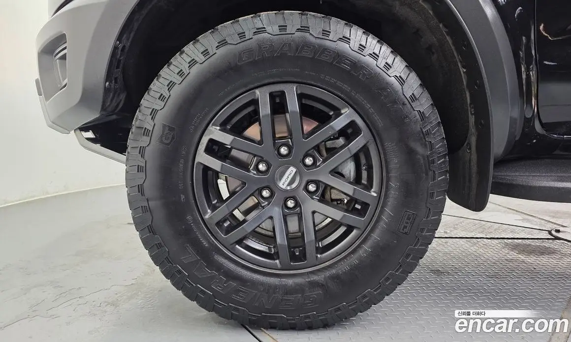 Ford Ranger 2022 2.0 автомат (гидро), фото 4