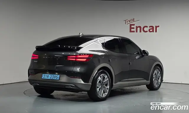 Genesis GV60, 2023, 115 493 км