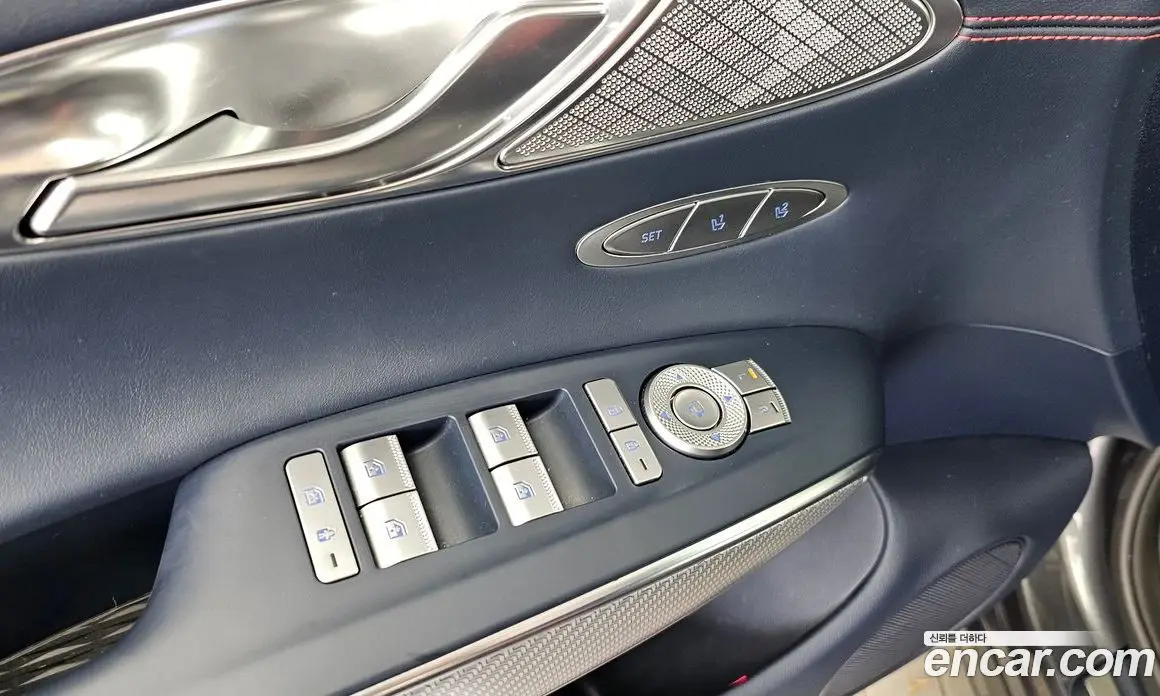 Genesis GV70 2022 2.5 автомат (гидро), фото 30
