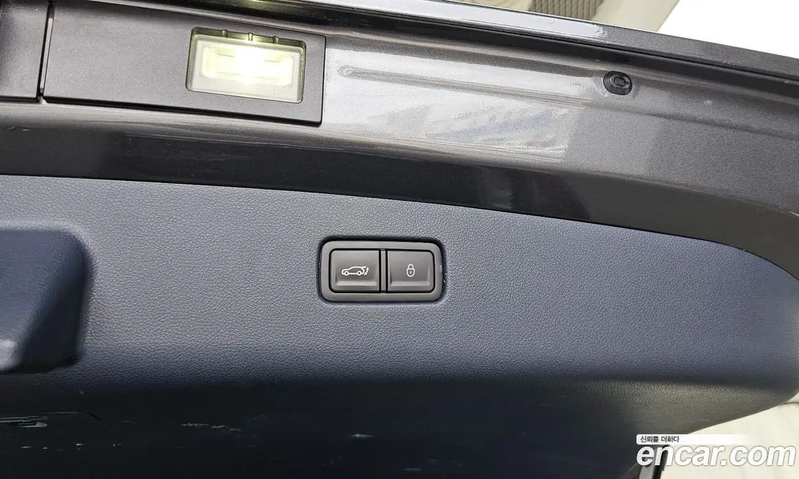 Genesis GV70 2022 2.5 автомат (гидро), фото 32