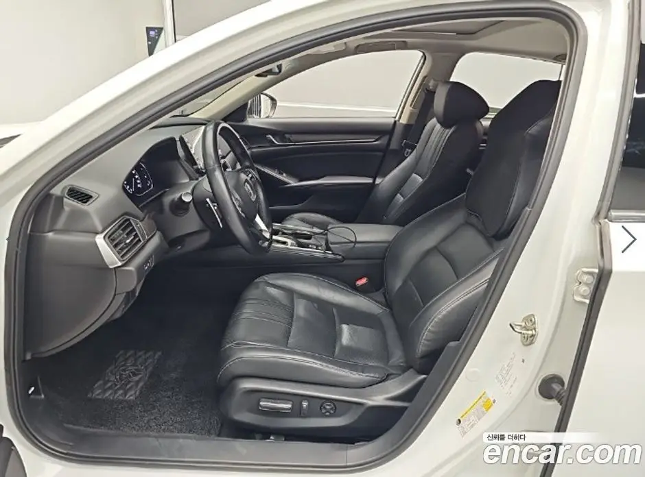 Honda Accord 2018 1.5 автомат (гидро), фото 11
