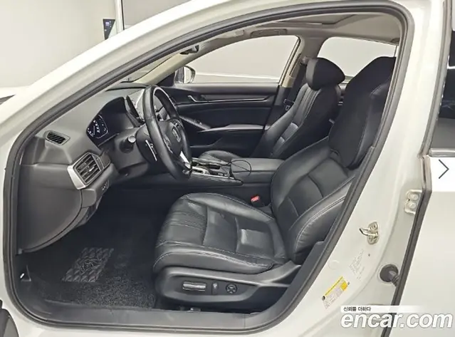 Honda Accord 2018 1.5 автомат (гидро), миниатюра 11