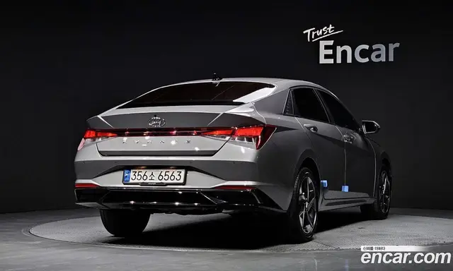 Hyundai Avante 2020 1.6 автомат (гидро), миниатюра 2