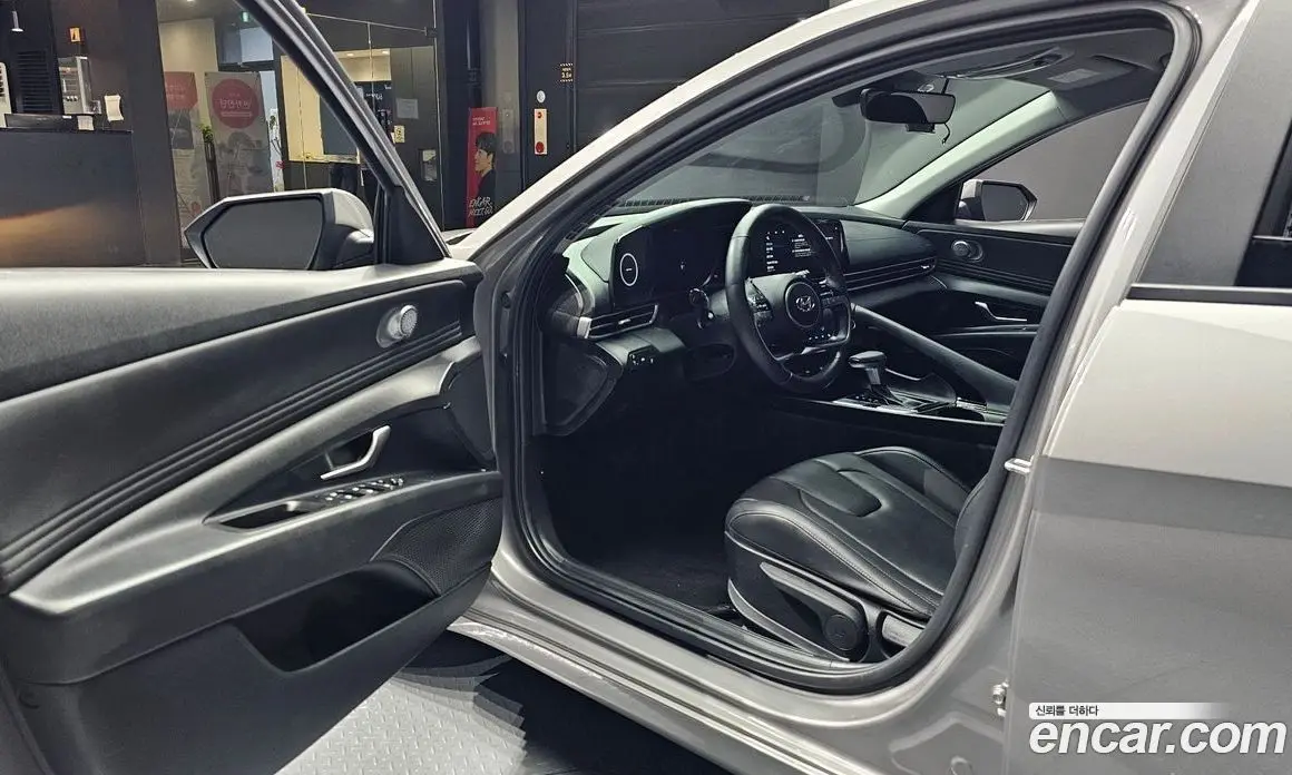 Hyundai Avante 2020 1.6 автомат (гидро), фото 10