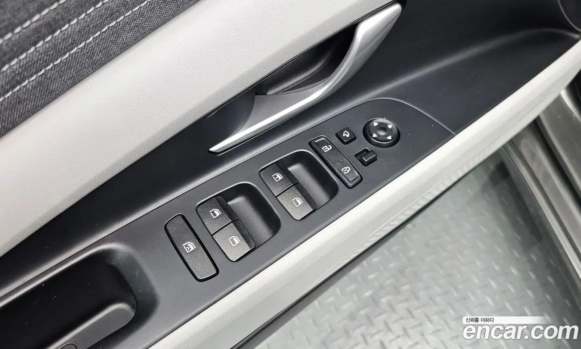 Hyundai Avante 2022 1.6 автомат (гидро), фото 25