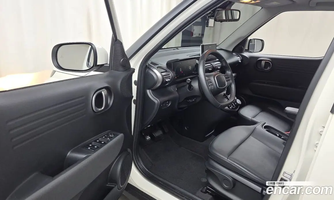 Hyundai Casper 2022 1.0 автомат (гидро), фото 13