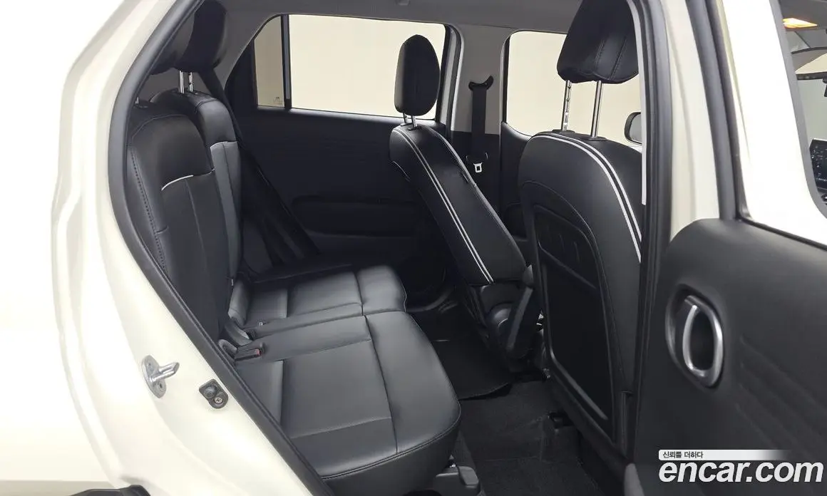 Hyundai Casper 2022 1.0 автомат (гидро), фото 18