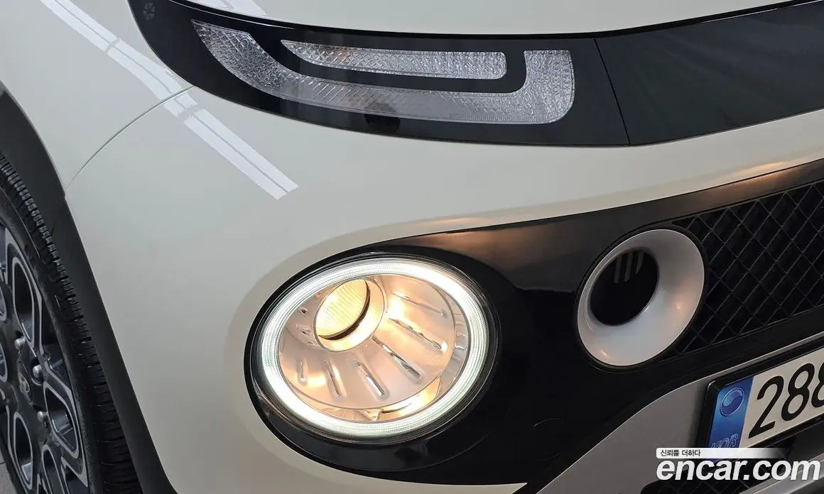 Hyundai Casper 2022 1.0 автомат (гидро), фото 8