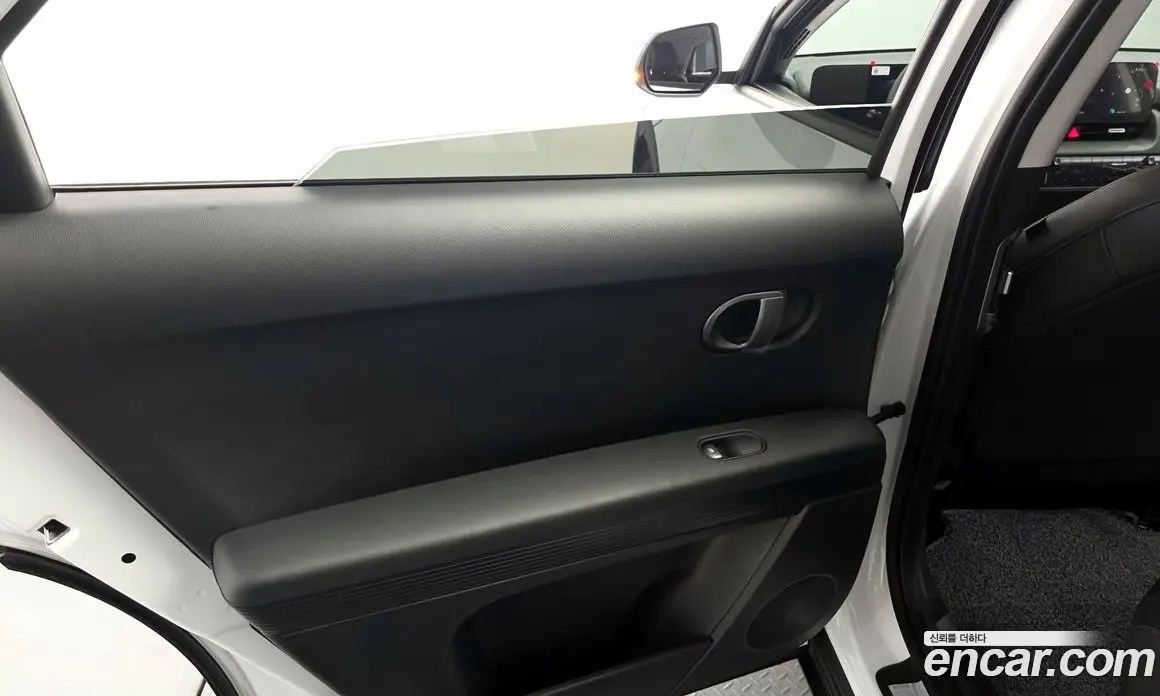 Hyundai Ioniq 5 2026 0.1 автомат (гидро), фото 15