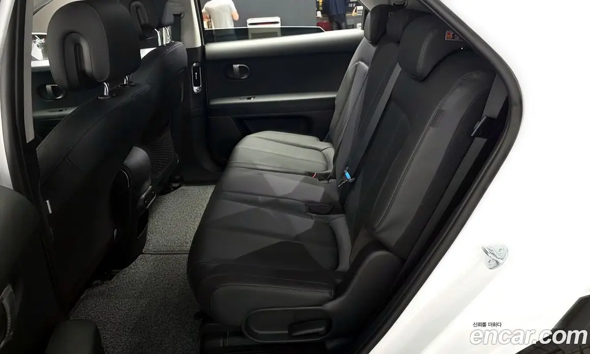 Hyundai Ioniq 5 2026 0.1 автомат (гидро), фото 18