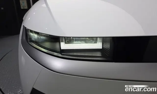 Hyundai Ioniq 5 2026 0.1 автомат (гидро), миниатюра 8