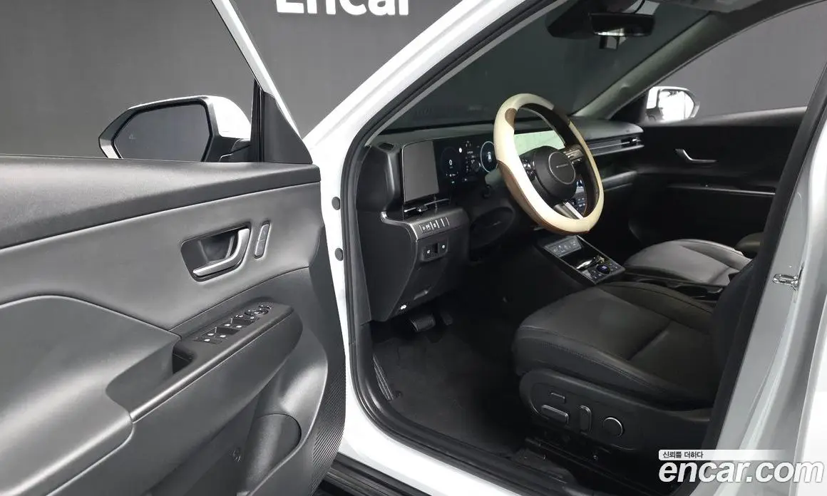 Hyundai Kona 2024 1.6 автомат (гидро), фото 10