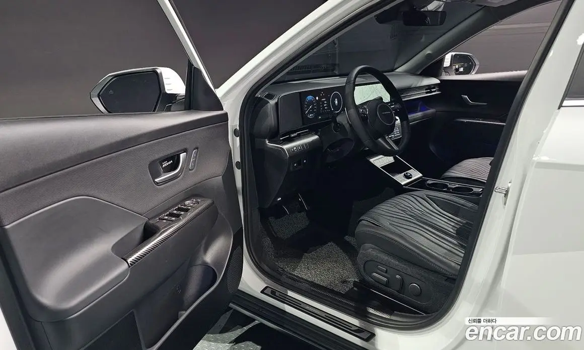 Hyundai Kona 2025 1.6 автомат (гидро), фото 11