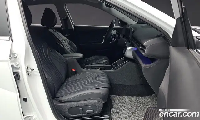 Hyundai Kona 2025 1.6 автомат (гидро), миниатюра 10