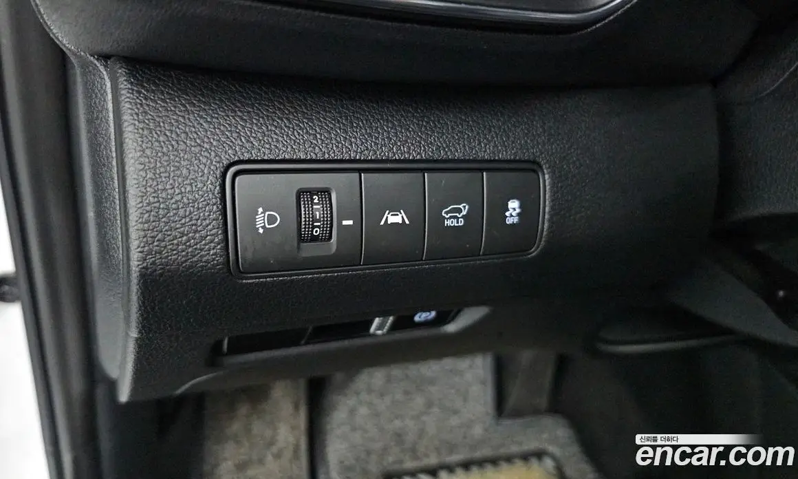 Hyundai Santa Fe 2022 1.6 автомат (гидро), фото 13